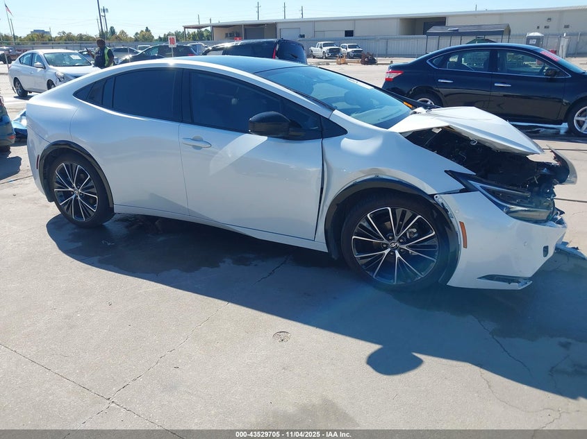 TOYOTA PRIUS LIMITED