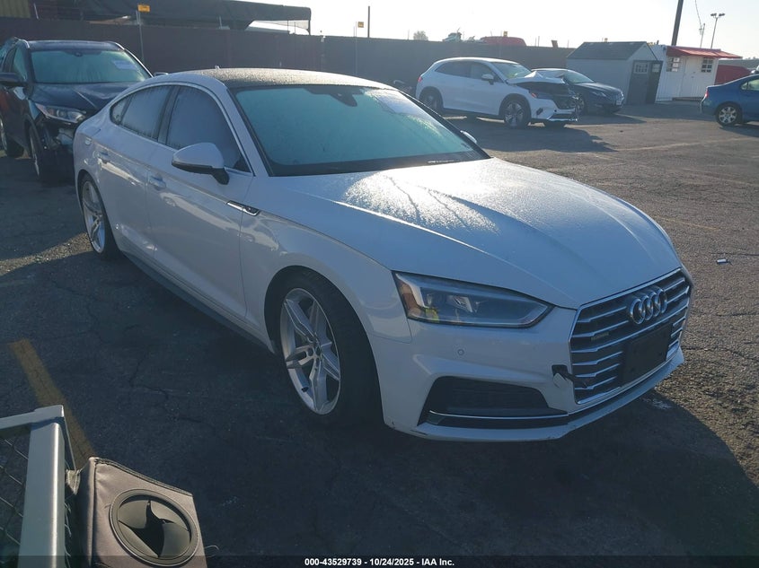 2019 AUDI A5 45 PREMIUM - WAUENCF50KA067798