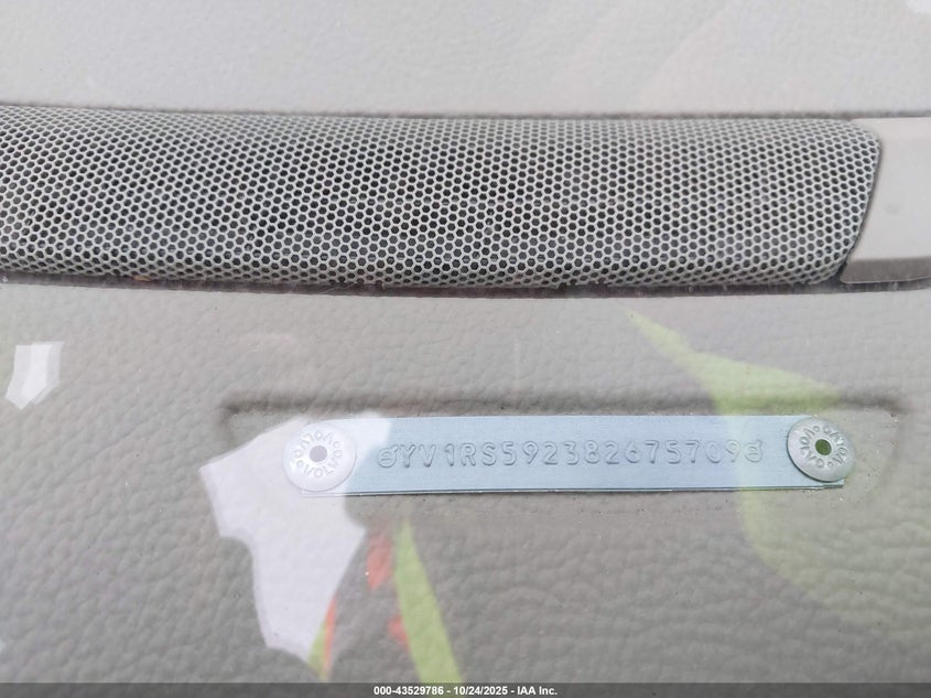 2008 Volvo S60 2.5T VIN: YV1RS592382675709 Lot: 43529786