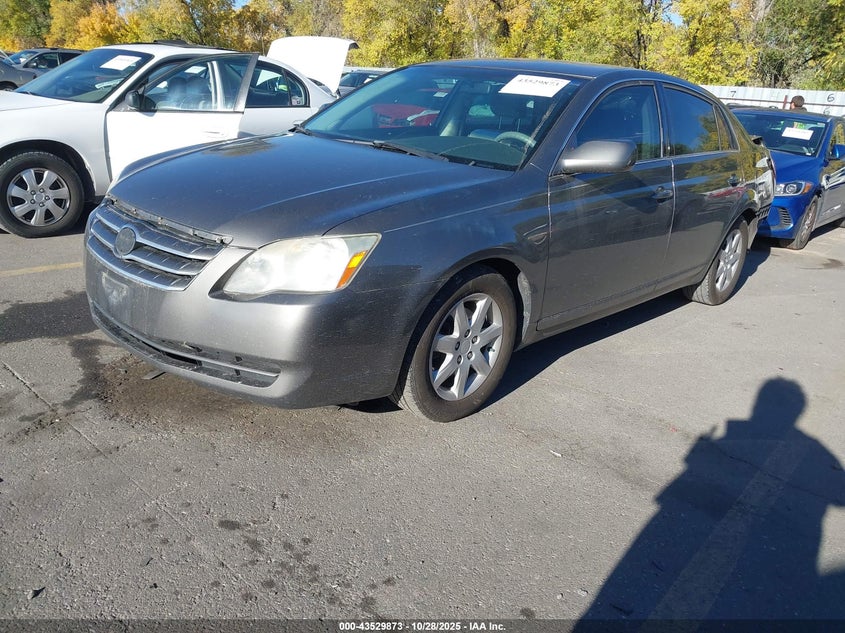 2005 Toyota Avalon Xl
