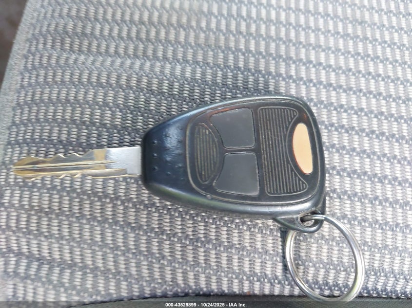 2006 Dodge Ram 1500 Slt VIN: 1D7HA18266S570860 Lot: 43529899