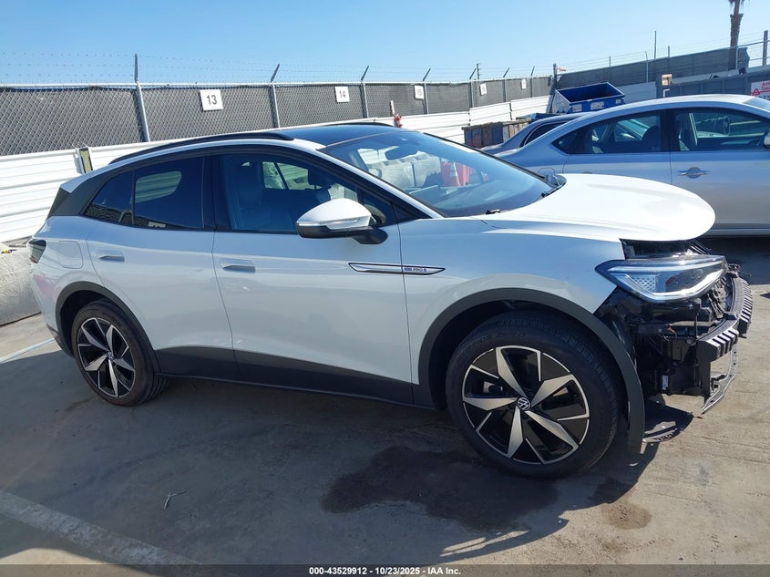 2023 VOLKSWAGEN ID.4 AWD PRO S 1V2WNPE83PC041684