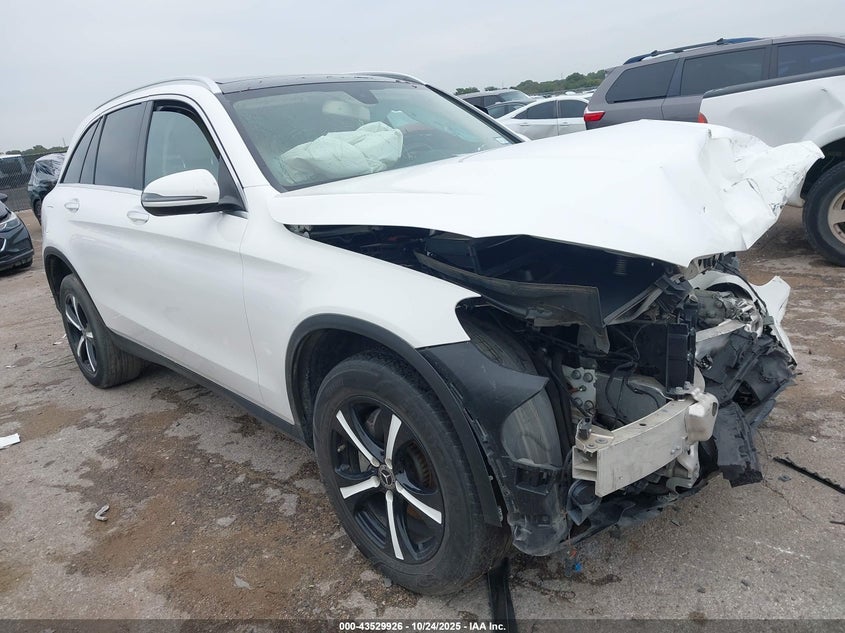 2018 MERCEDES-BENZ GLC 300 - WDC0G4JB5JV067467