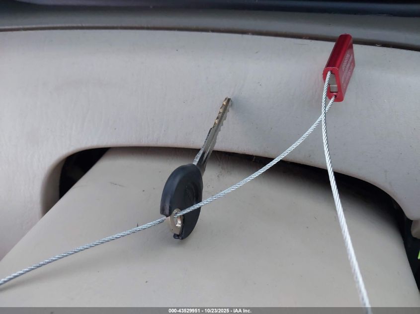 2000 Toyota Avalon Xl VIN: 4T1BF28B5YU072577 Lot: 43529951