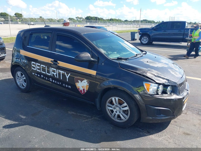 CHEVROLET SONIC LT AUTO