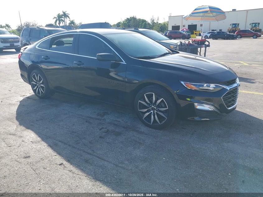 CHEVROLET MALIBU FWD RS