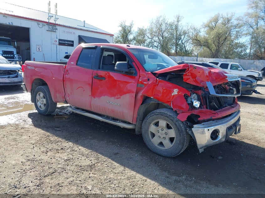 TOYOTA TUNDRA GRADE 5.7L V8