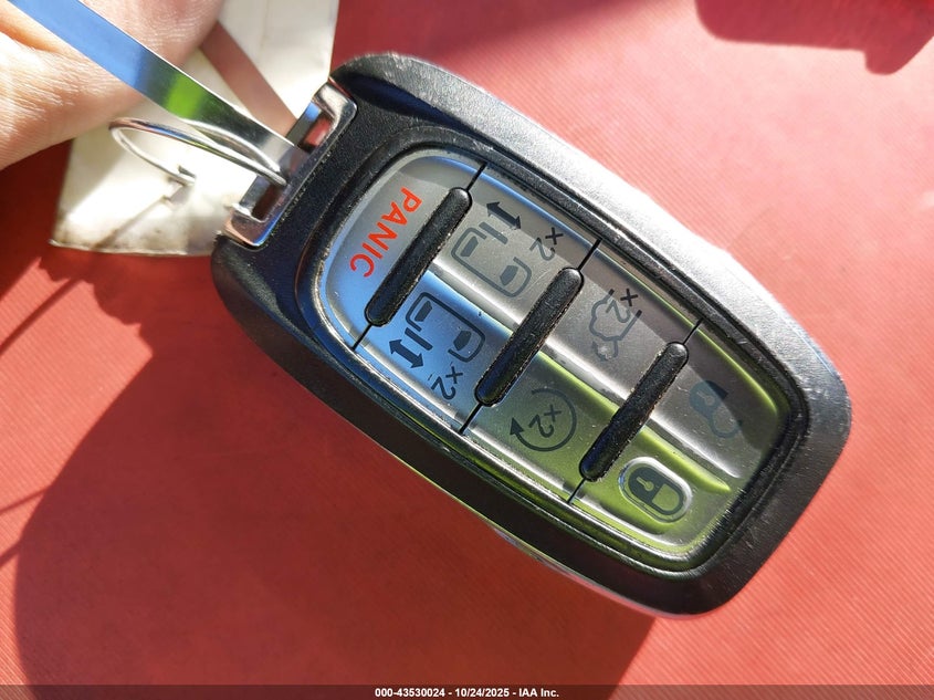 2020 Chrysler Pacifica Limited VIN: 2C4RC1GG8LR182029 Lot: 43530024