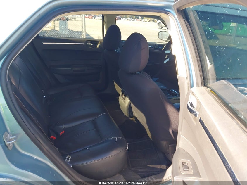 2008 Chrysler 300 Touring VIN: 2C3KA53G68H307857 Lot: 43530037