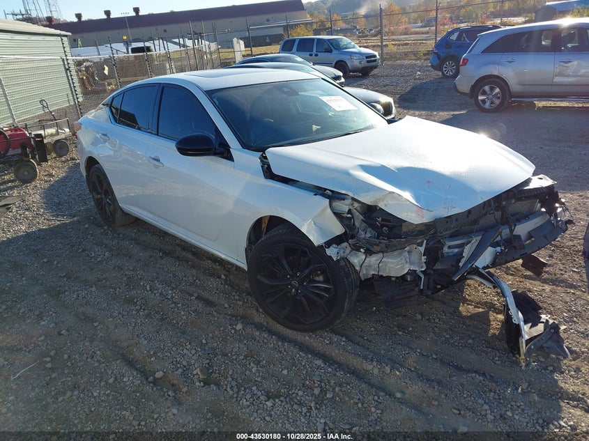 NISSAN ALTIMA SR INTELLIGENT AWD