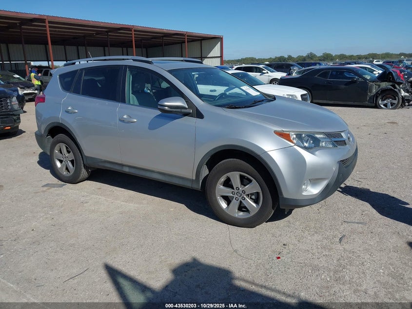 TOYOTA RAV4 XLE
