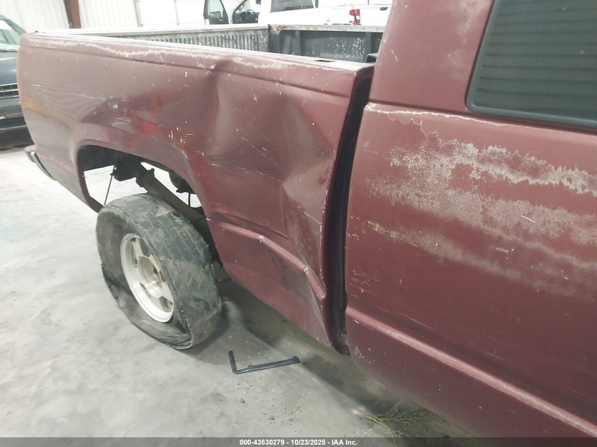 1995 GMC Sierra C1500 VIN: 2GTEC19K2S1550251 Lot: 43530279