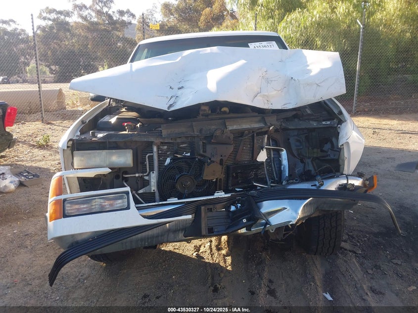 1996 GMC Sierra C2500 VIN: 1GTGC29JXTE531100 Lot: 43530327