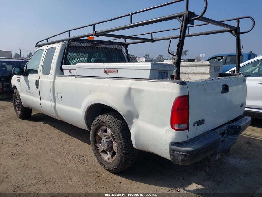 1FTNX20F8YEC33110 2000 FORD F250 photo no. 3
