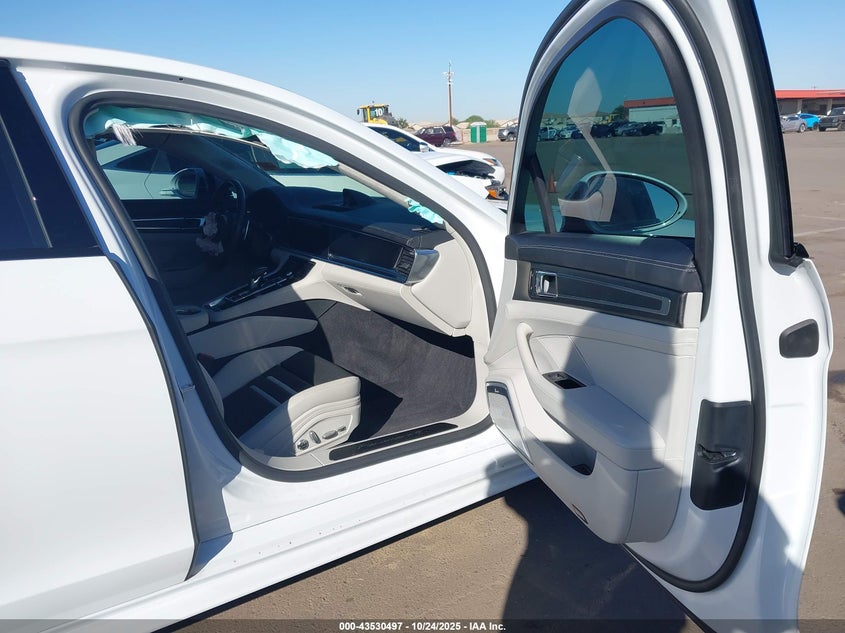 2023 PORSCHE PANAMERA 4S WP0AB2A73PL130062