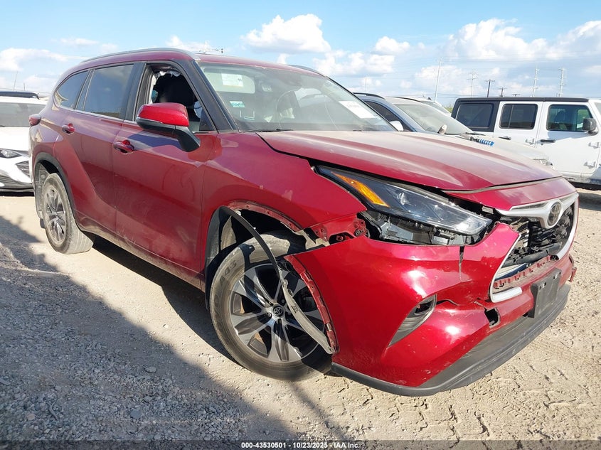 TOYOTA HIGHLANDER XLE