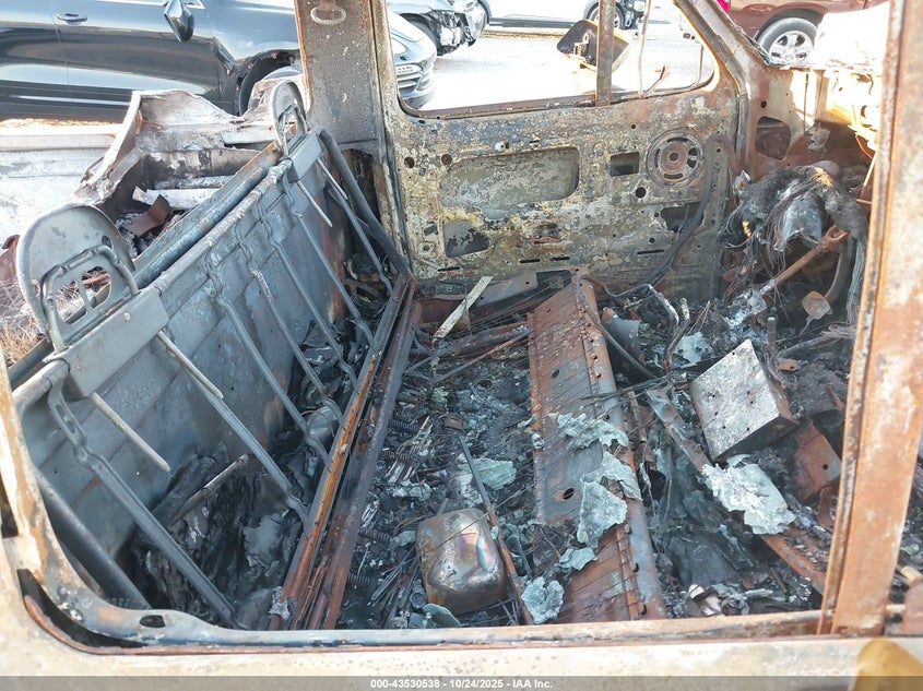 1992 Ford F150 VIN: 1FTEF14NXNLA57974 Lot: 43530538