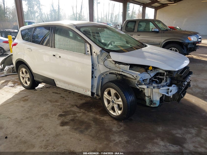 2016 FORD ESCAPE SE - 1FMCU0G70GUB08315