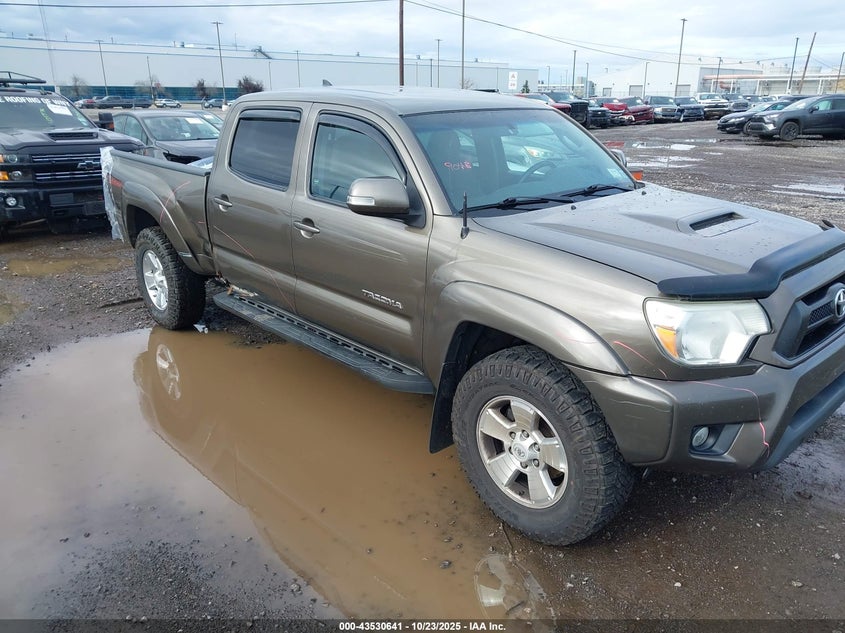 TOYOTA TACOMA BASE V6