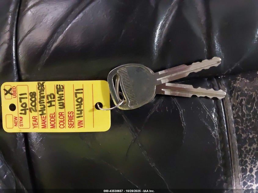 2008 Hummer H3 Suv VIN: 5GTEN13E388144071 Lot: 43530657