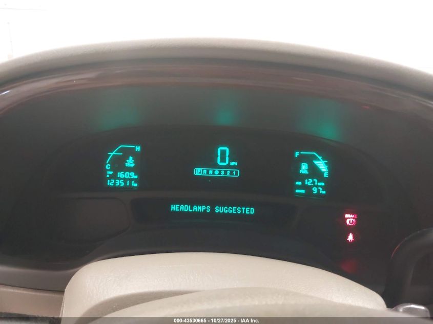 2005 Cadillac Deville Livery VIN: 1G6KD54Y25U109816 Lot: 43530665