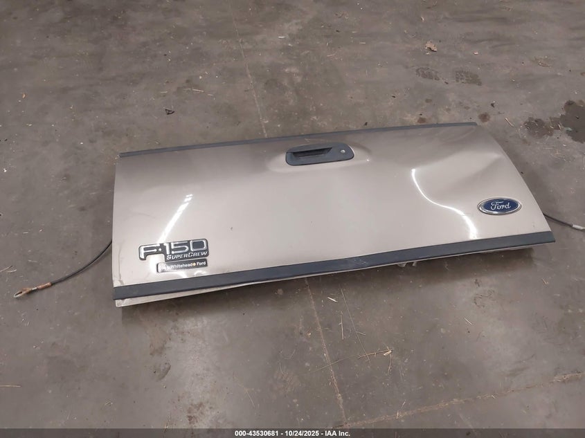 2002 Ford F-150 Lariat/Xlt VIN: 1FTRW08L82KA54349 Lot: 43530681