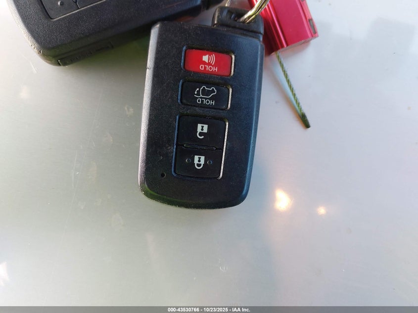 2015 TOYOTA HIGHLANDER HYBRID LIMITED PLATINUM V6 5TDDCRFH1FS009600