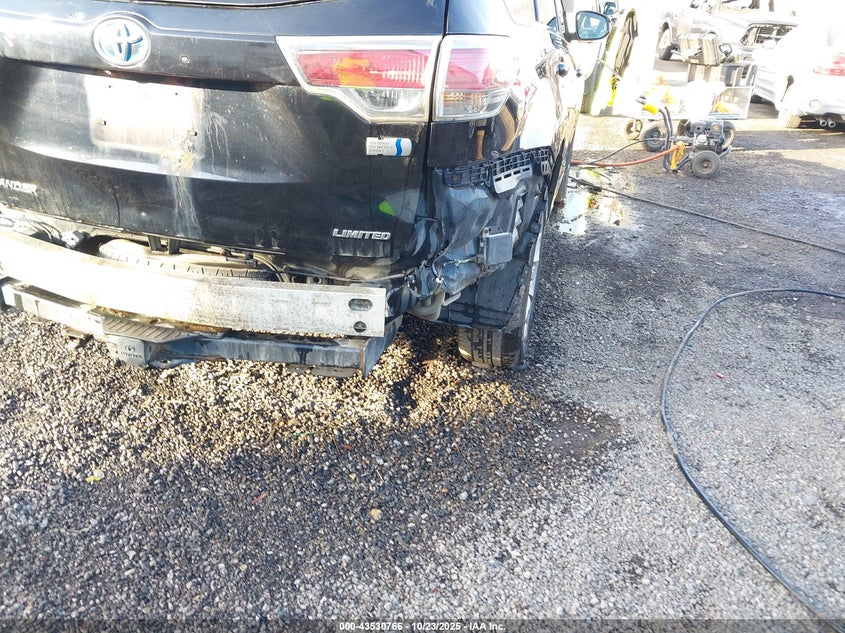 2015 TOYOTA HIGHLANDER HYBRID LIMITED PLATINUM V6 5TDDCRFH1FS009600