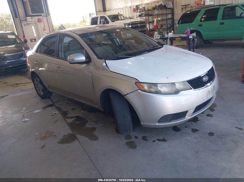 KIA FORTE EX