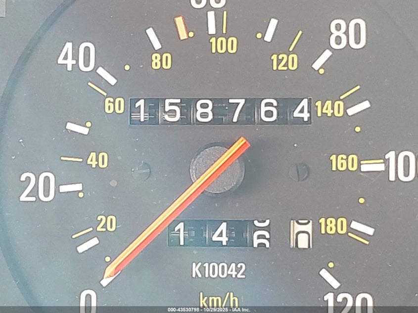 1991 Volvo 240 VIN: YV1AA8842M1453392 Lot: 43530798