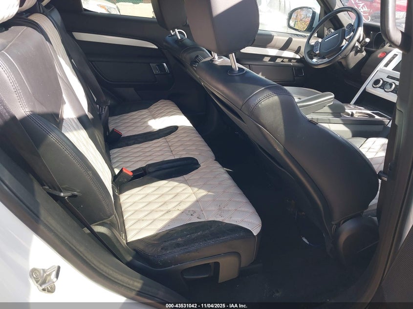 2017 LAND ROVER DISCOVERY SE - SALRGBBVXHA022884