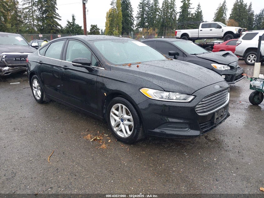 FORD FUSION SE