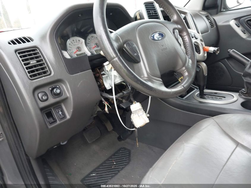 2005 Ford Escape Hybrid VIN: 1FMCU95H75KC23664 Lot: 43531083