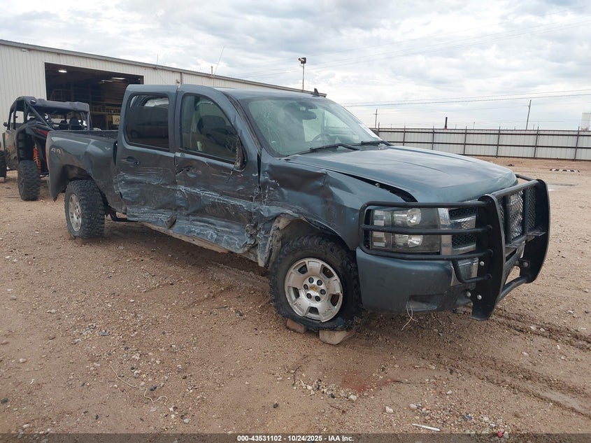 CHEVROLET SILVERADO 1500 LT