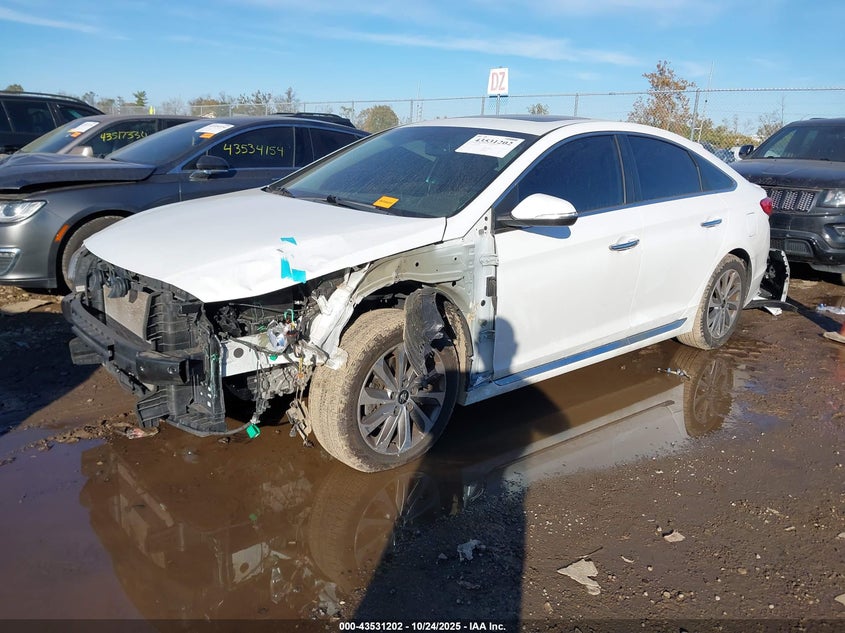 2017 HYUNDAI SONATA SPORT 5NPE34AF9HH586395