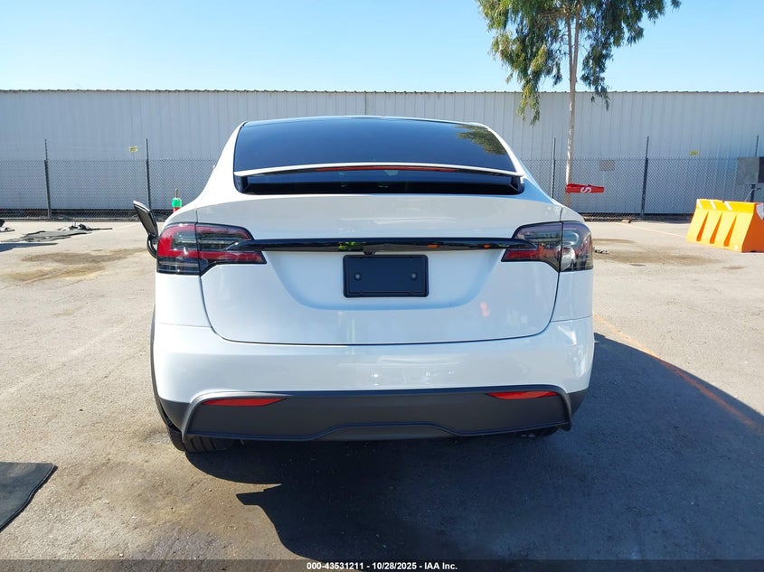 2026 Tesla Model X VIN: 7SAXCAE5XTF475020 Lot: 43531211