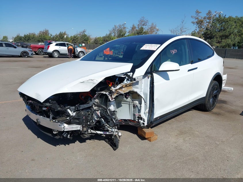 2026 Tesla Model X VIN: 7SAXCAE5XTF475020 Lot: 43531211