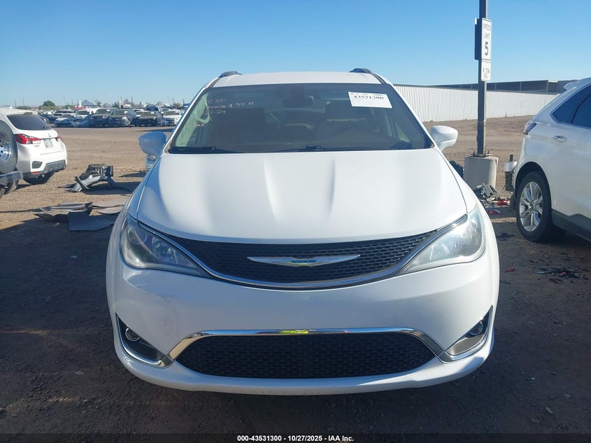 2018 Chrysler Pacifica Touring L VIN: 2C4RC1BG1JR144632 Lot: 43531300