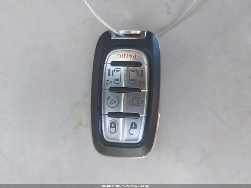 2018 Chrysler Pacifica Touring L VIN: 2C4RC1BG1JR144632 Lot: 43531300