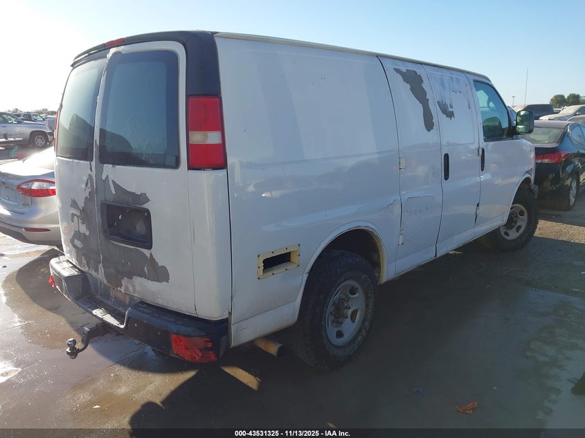 1GCGG25C581209880 2008 CHEVROLET EXPRESS photo no. 4