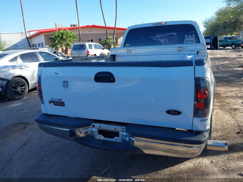 2000 Ford F-350 Lariat/Xl/Xlt VIN: 1FTSW30F3YEA65310 Lot: 43531330