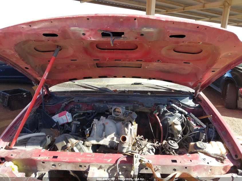 2001 Ford F-150 Harley-Davidson Edition/King Ranch Edition/Lariat/Xlt VIN: 1FTRW07W81KD50322 Lot: 43531381