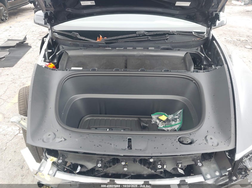 2026 Tesla Model Y Long Range Dual Motor All-Wheel Drive VIN: 7SAYGDEDXTA466087 Lot: 43531468