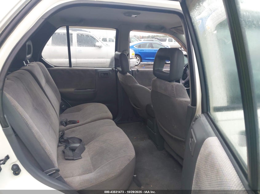 4S2CM58W5X4323118 1999 ISUZU RODEO photo no. 8