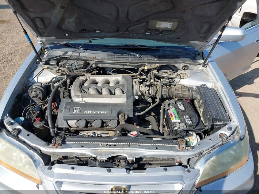 1HGCG22562A007028 2002 HONDA ACCORD photo no. 10