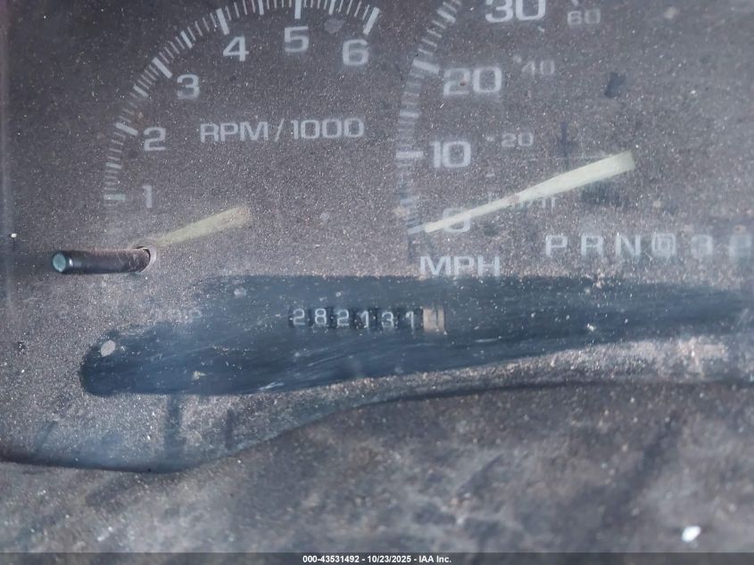 1998 GMC Sierra 1500 Special VIN: 1GTEC14W0WZ505123 Lot: 43531492