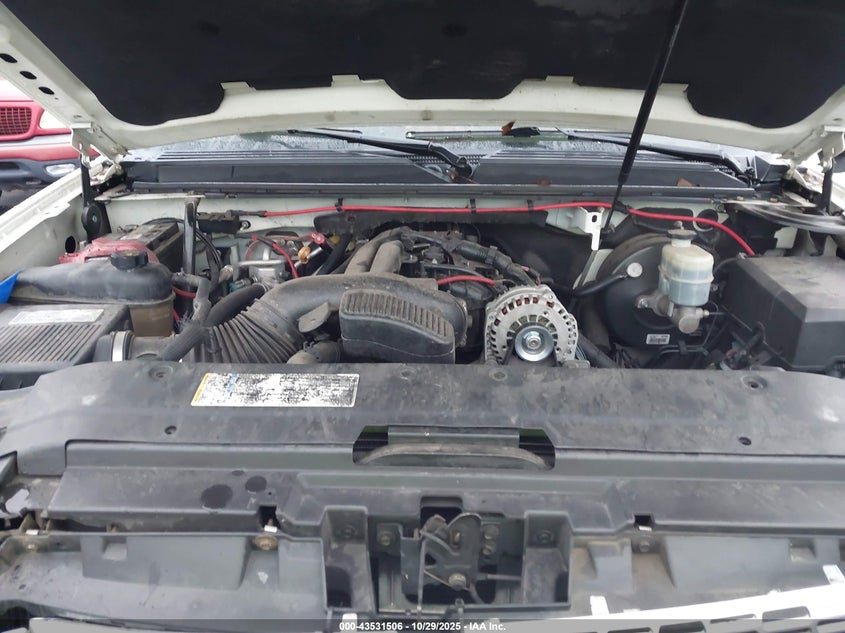 2008 GMC Yukon Slt VIN: 1GKFC13098R236211 Lot: 43531506