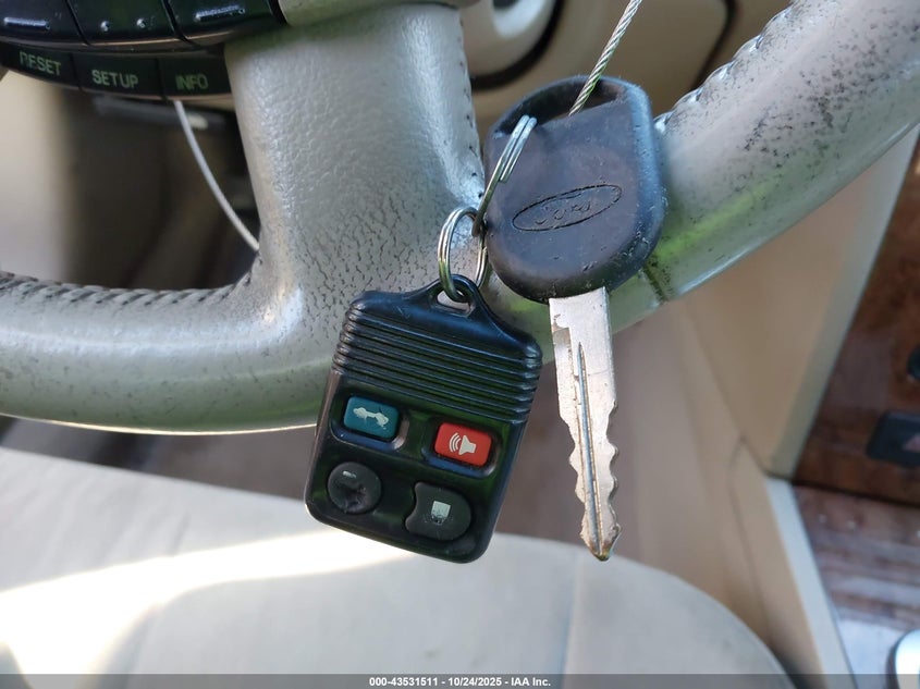 2005 Ford Five Hundred Sel VIN: 1FAFP24165G113475 Lot: 43531511