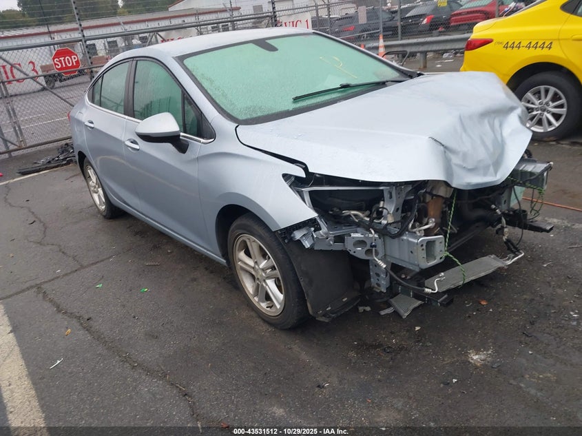 CHEVROLET CRUZE LT AUTO