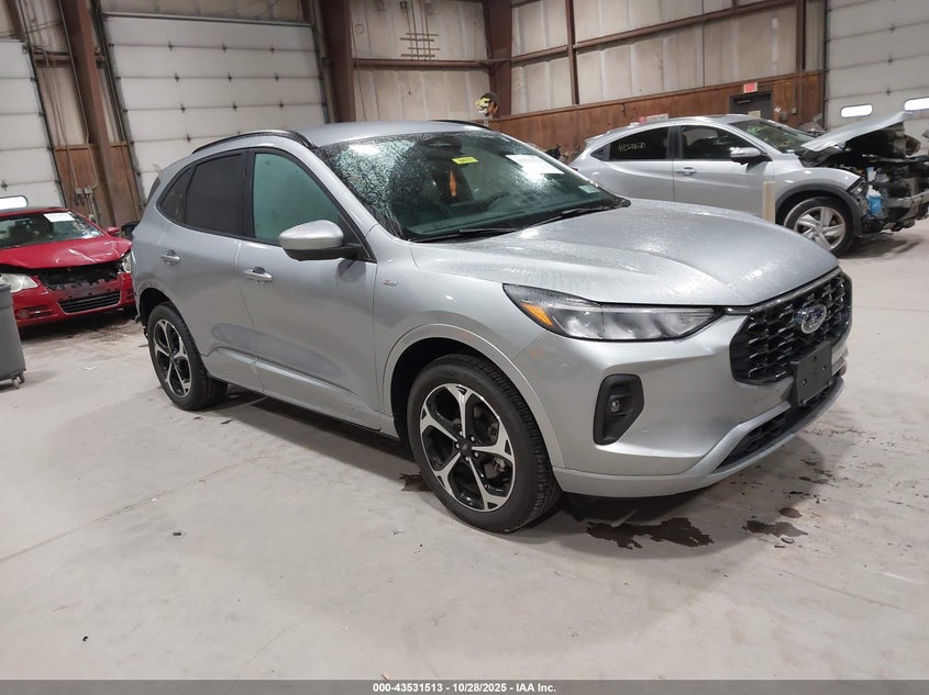 FORD ESCAPE ST-LINE SELECT